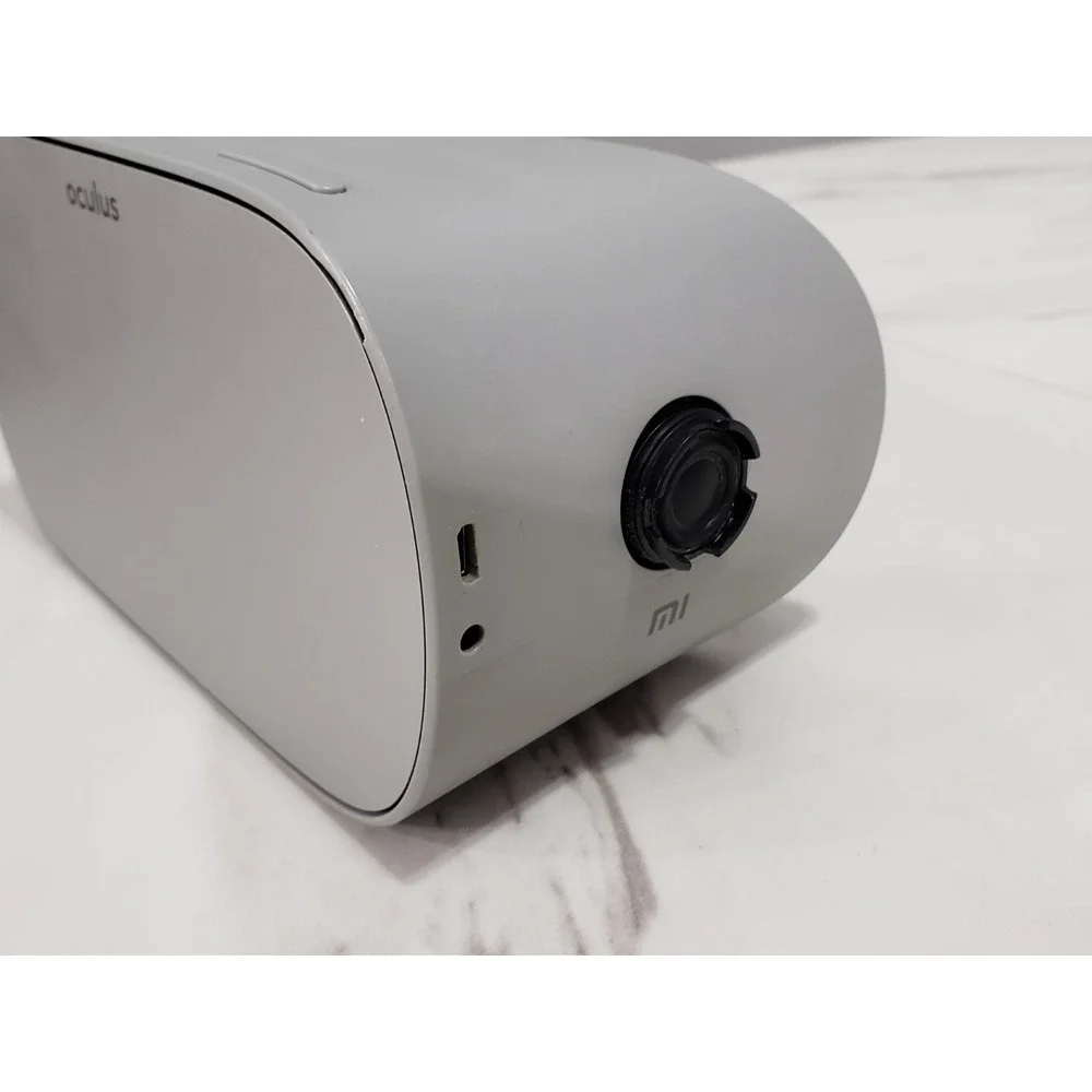 INCOMPLETE Meta Oculus Go Standalone VR‎ Headset Only (Parts/Repair) POWERS ON
